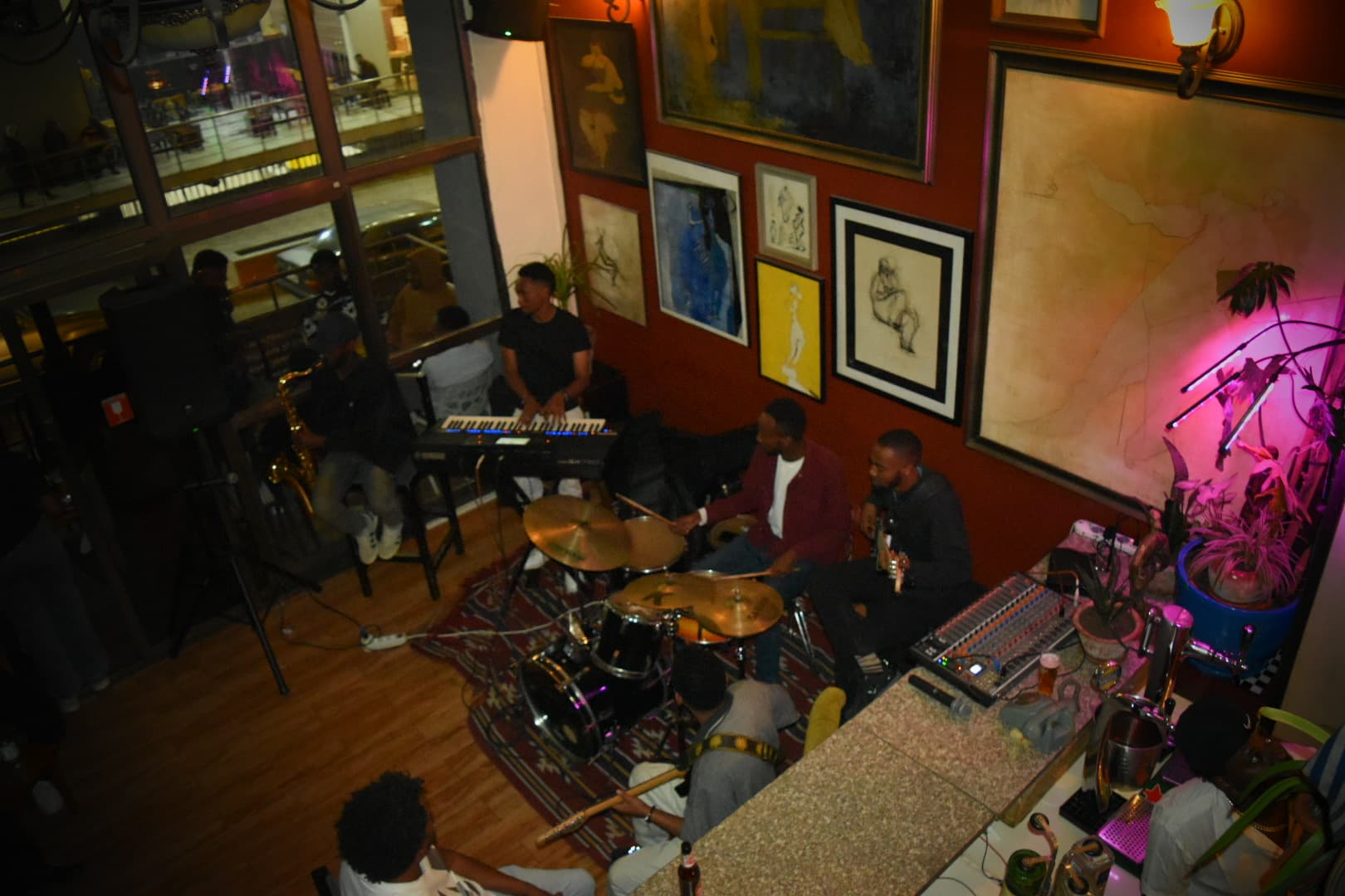 "Groove The Jazz Show"